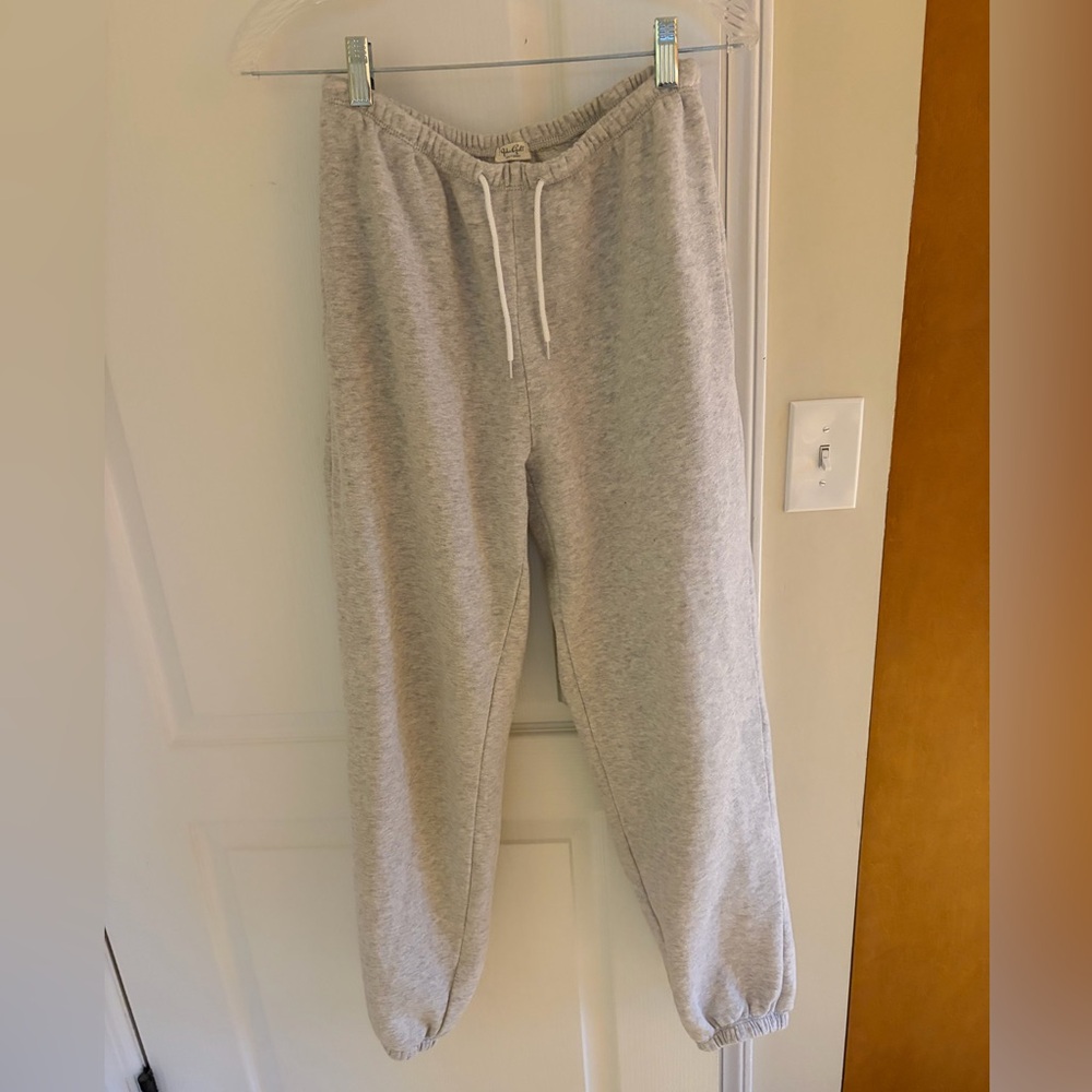 Brandy Melville Rosa tie sweatpants.